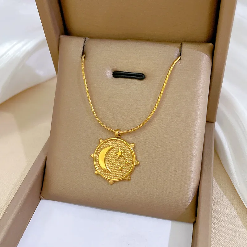 Pendant Necklaces Steel Moon Star Necklace Metal Fishing Wire Golden Irregular Curved Sun And Couple For Woman Designer_voghion.com