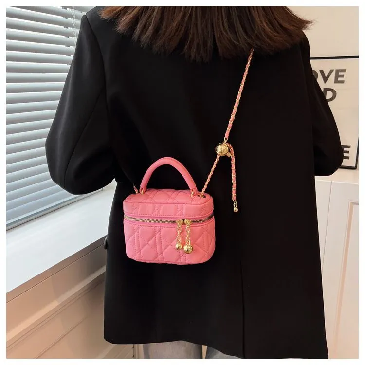 Borse firmate da donna in saldo - Borsa a tracolla con patta quadrata e tracolla a catena, modello Dia Grid_voghion.com