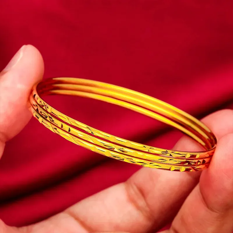 Golden Bangle Set For Women Smooth Round Cuff Bracelets 3 Piece_voghion.com