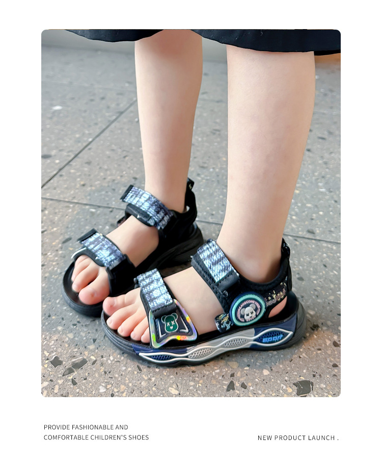 Strandschuhe für Kinder 2024 Neue schöne Sandalen für Jungen für große Kinder Rutschfest und verschleißfest Sommergeruchsvermeidung_voghion.com