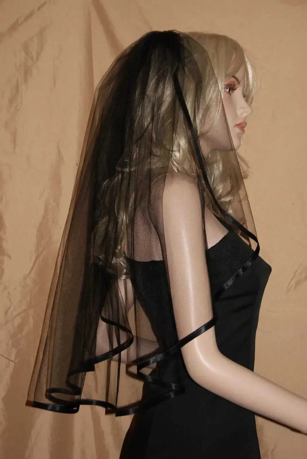 Bijoux de cheveux noir blanc ivoire 1T voile de mariée bord ruban coude accessoires de mariage voiles avec peigne Welony Lubne_voghion.com