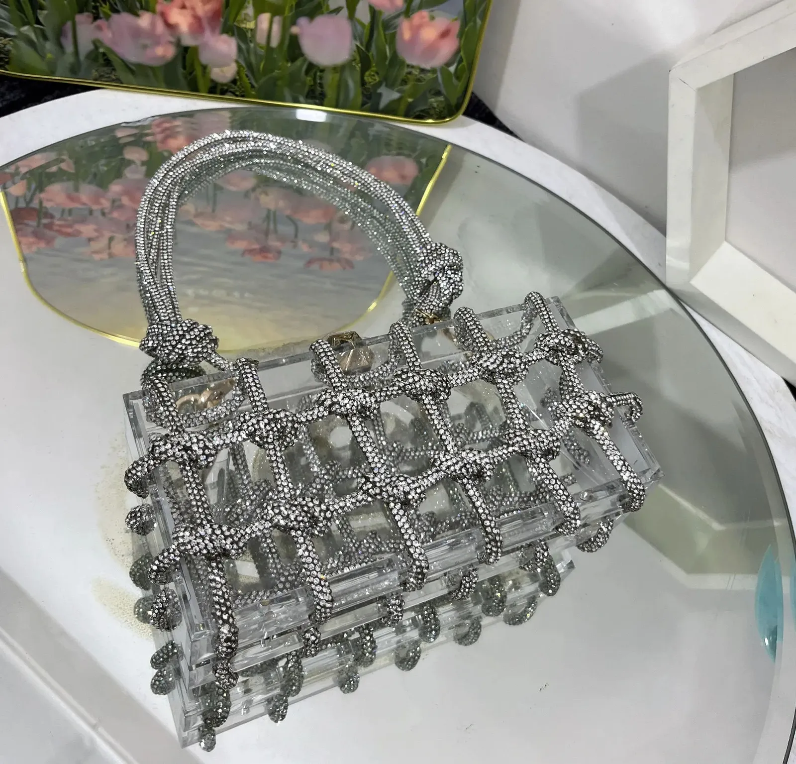 2024 Handtasche Hochwertige Abend-Dias-Kupplung Acryl Achselhöhle Quadratische Damen Geldbörse Hochzeitstasche 240907_voghion.com