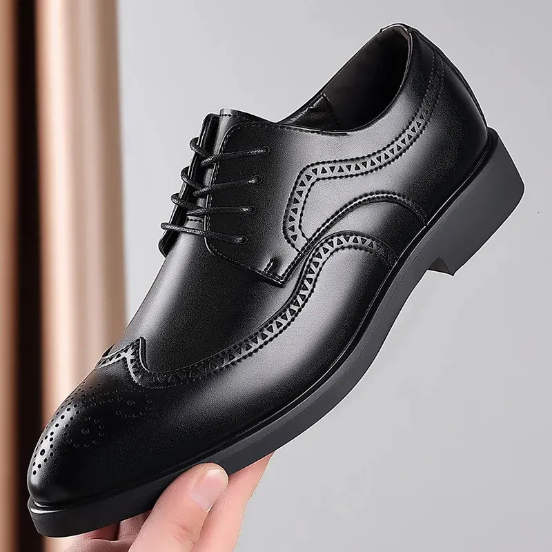 Formale Oxford-Schuhe aus echtem Leder für Herren Brogue-Schuhe Sapato Social Mascuo Chaussures Hommes Pointu 240607_voghion.com