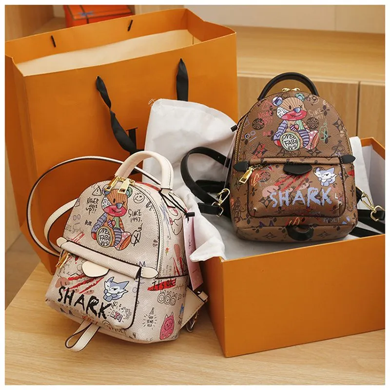 Designer Bag Free Shipping 2025 Fashion Light High-end Texture Printed Graffiti Handbag For Womens_voghion.com