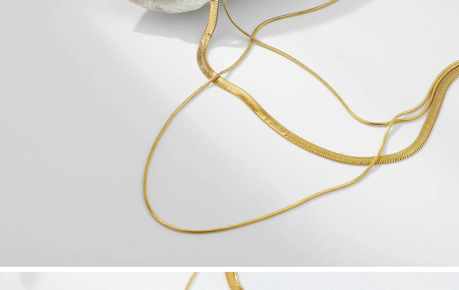 Collana a catena serpente a tre strati placcata oro donna_voghion.com