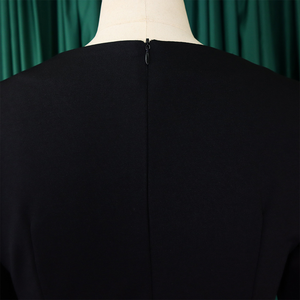 Damenmode OL-Set mat gerüschtem V-Ausschnëtt an Tops an Hosen aus zwee Deeler_voghion.com