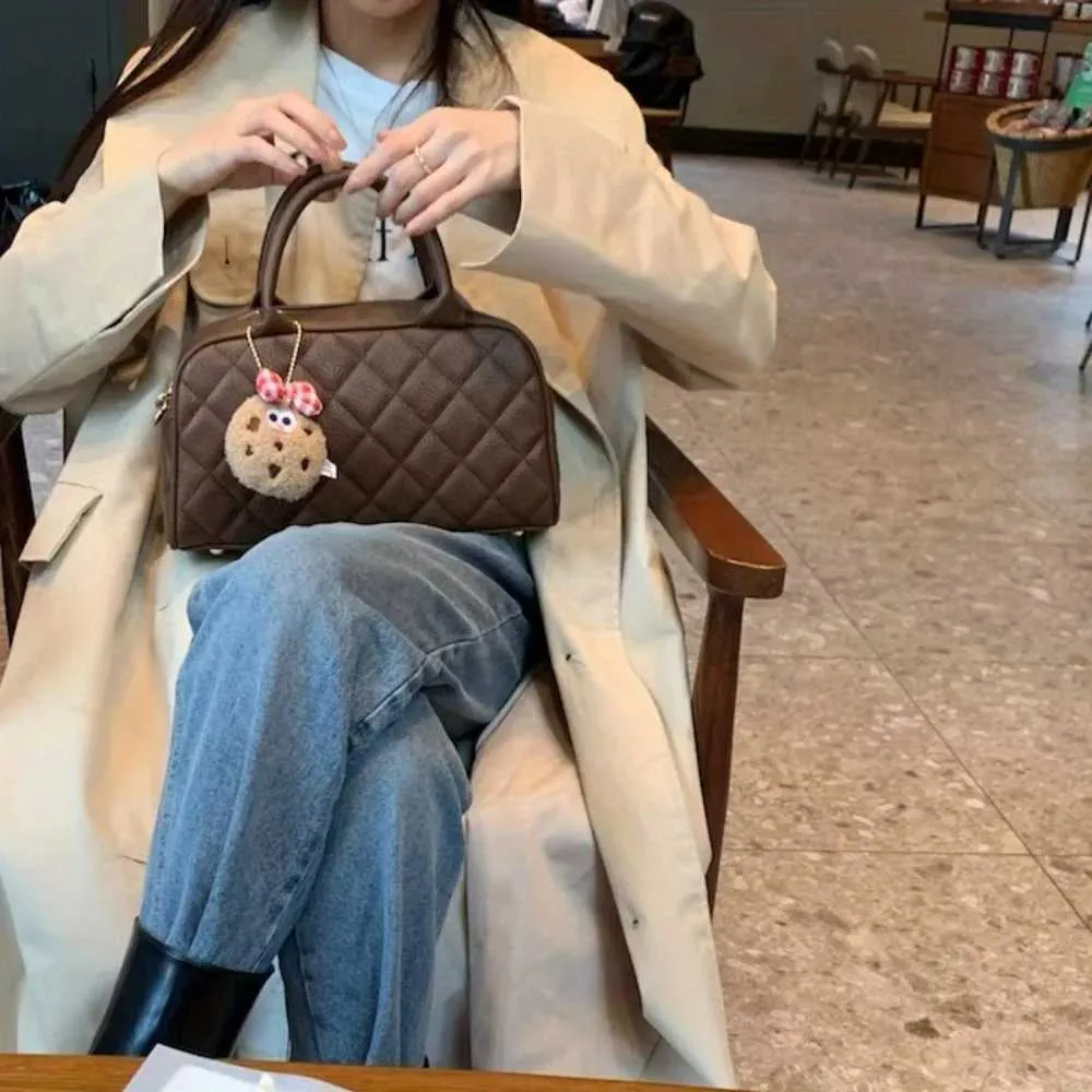 1 stück herbst und winter Maillard schokolade schwarz vintage stil bowg rhombus muster handtasche kosmetische ba241104_voghion.com