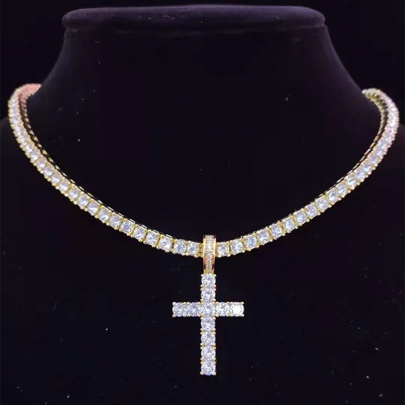 Colares com pingentes Homens Mulheres Hip Hop Cruz Colar com 4mm Zircon Tennis Chain Iced Out Bling HipHop Jóias Moda_voghion.com