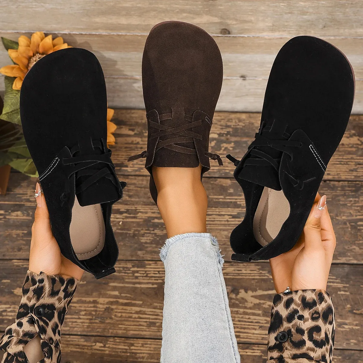 2025 Spring Womens Flat Fashion Round Toe Flats Lightweight Lace-up Sofe Single Shoes Outdoor Casual Sneakers atos_voghion.com