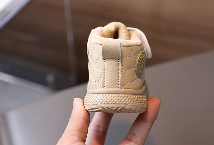 Littlesprouts Baumwollstiefel für Kinder, warm, für den Winter, neue Plüschstiefel für Jungen und Mädchen, verdickte weiche Sohle, rutschfeste Kleinkinderschuhe, Größe 16–26_voghion.com
