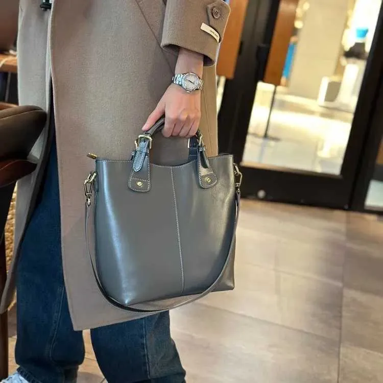 RanHuang Nouveaux Sacs À Main De Mode Pour Femmes De Haute Qualité En Cuir Véritable À Bandoulière Grands Sacs Seaux Designer_voghion.com