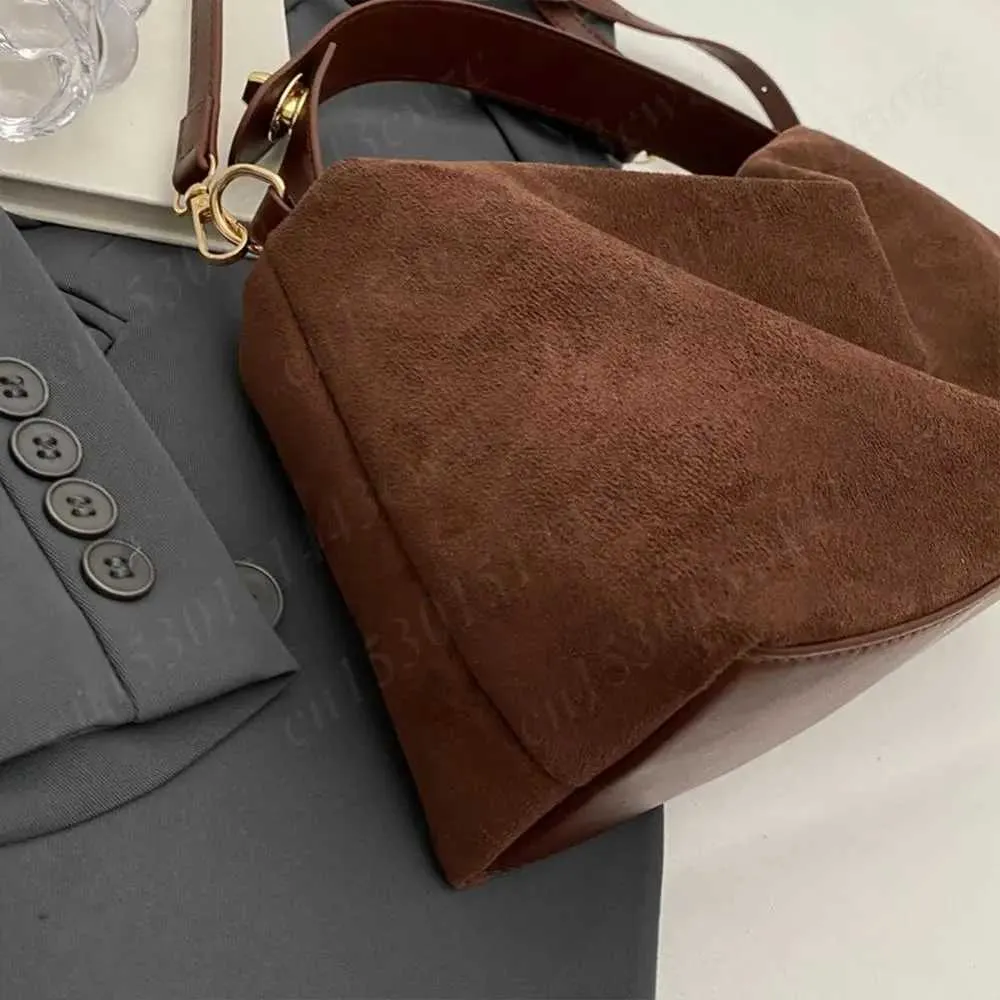 New Shoulder Bag for Women Suede Hobo Adjustable Strap Handbag With Inner Pocket Satchel Purse Zipper Crossbody Ba241104_voghion.com