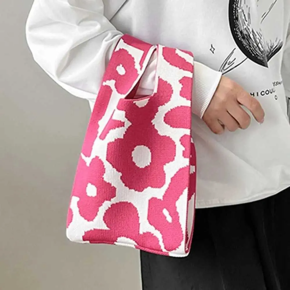 Sac à main tissé réutilisable en tricot avec texte au poignet Y241106_voghion.com