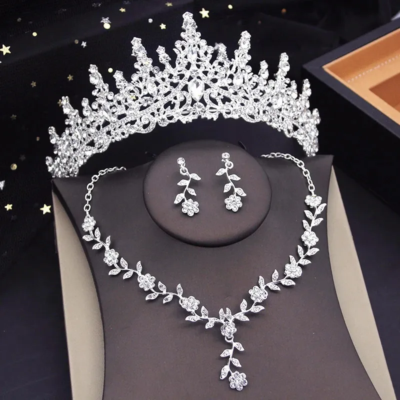 Purple Crown Jewelry Bridal Tiara Wedding Jewellry Prom Birthday Tiaras Flower Choker Necklace Sets Accessories 240119_voghion.com