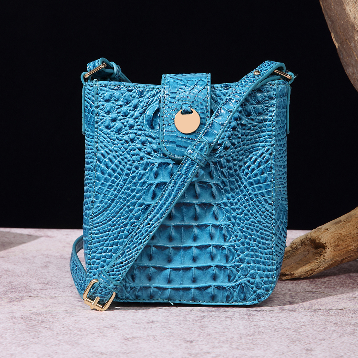 retro slung mobile phone clutch wallet Brahman crocodile pattern for cross-border  independent station_voghion.com