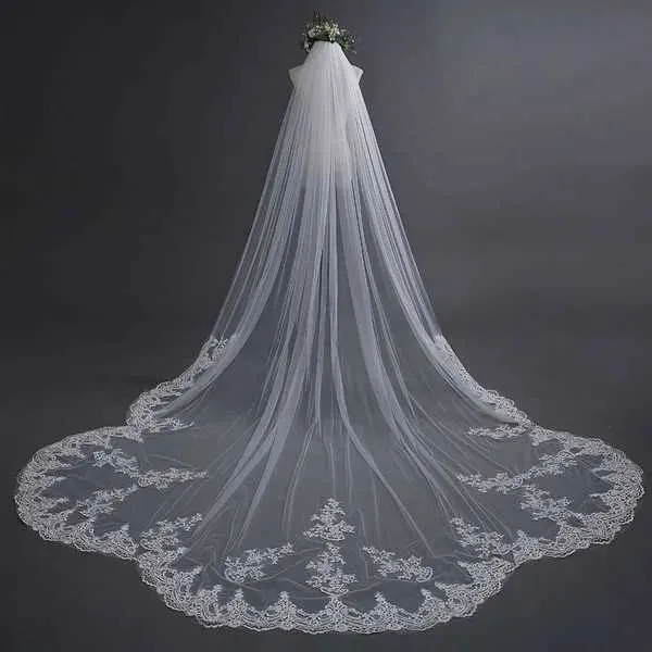 Hair Jewelry High Quality Cathedral Lace Bridal Veils Wedding Accessories Veil Promotion With Comb 1T cathedral wedding_voghion.com