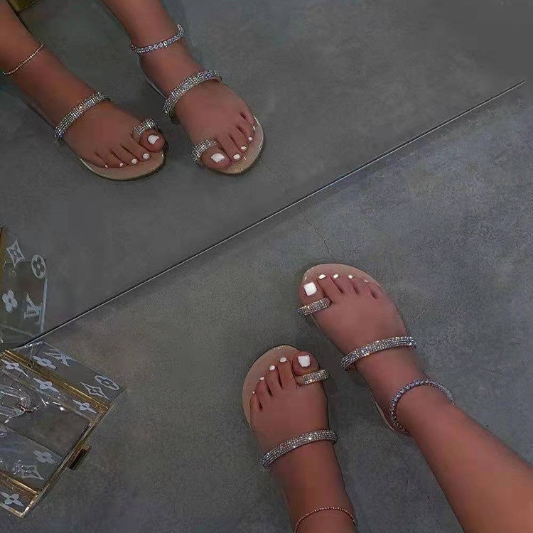 Women's fashion rhinestone flat sandal set toe beach shoes_voghion.com
