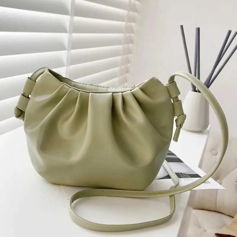 Módní dámská ramenní taška, nový příjezd, crossbody, jednobarevná, skládaný design, dámská mini zipová taška přes rameno, Cloud Bag_voghion.com