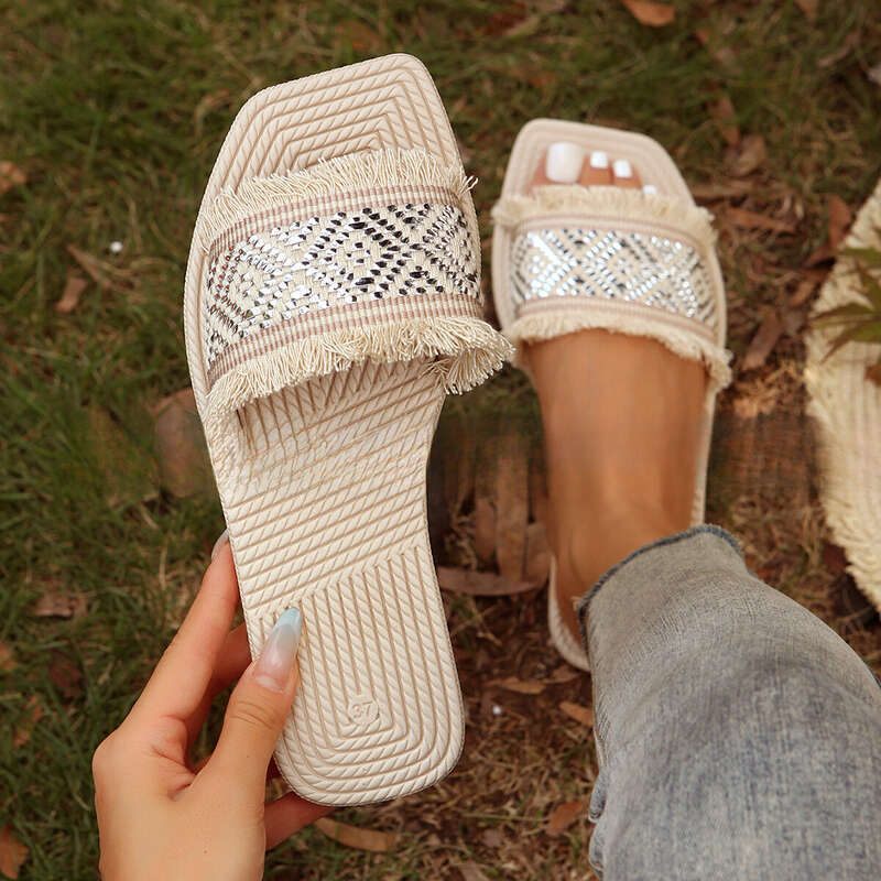 Damensandalen,Little Fragrance, flach und rutschfest, Damenoberbekleidung, Sommer, neue Mode, Quaste, Übergröße_voghion.com