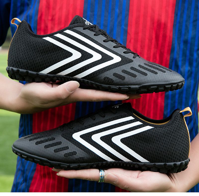 Scarpe sportive da allenamento di grandi dimensioni per uomini e donne, scarpe da calcio con punte lunghe per studenti maschi transfrontalieri 2022_voghion.com