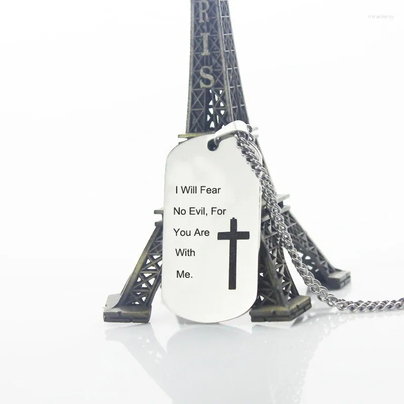 Colliers pendentifs fantaisie lettre plaque d'identité collier nom personnalisable croix en acier titane pendentifs chaînes pour hommes_voghion.com