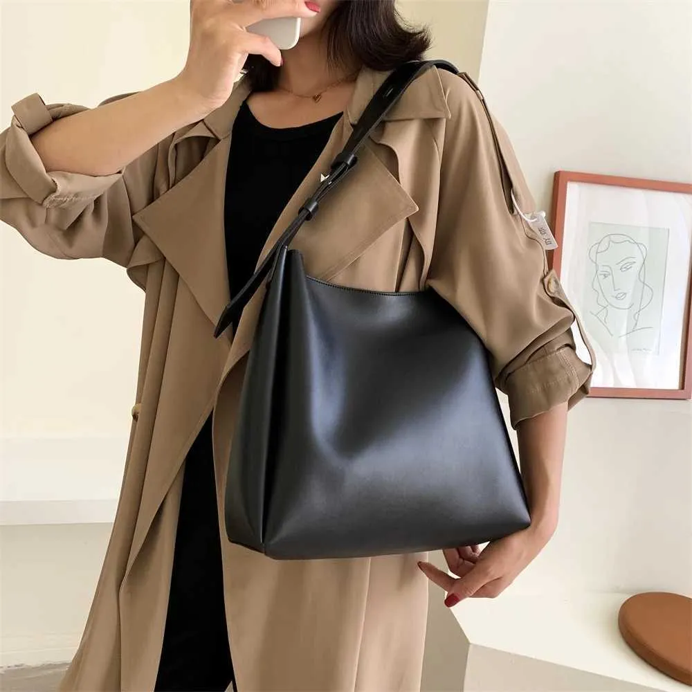 Women's Large Capacity Shoulder Bag And Handbag Set Pu Leather_voghion.com