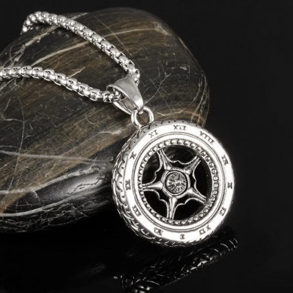 Ogrlice s privjeskom od čelika, boje Sier i crnih rimskih brojeva, s trkaćim gumama, automobilskim gumama, titanijem i nehrđajućim čelikom za muškarce_voghion.com