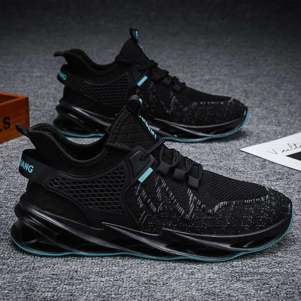 Chaussures de loisirs pour hommes d'été nouvelles chaussures de course et de sport tendance de couleur unie respirantesPLM_voghion.com
