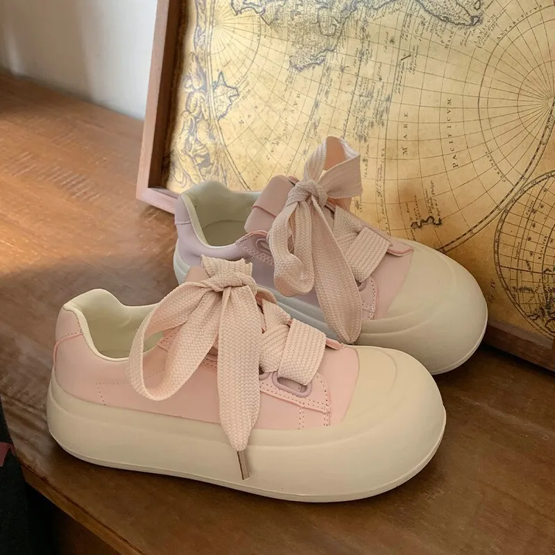 Thick Soled Canvas Shoes For Women White Low Top Trainer Sneakers_voghion.com