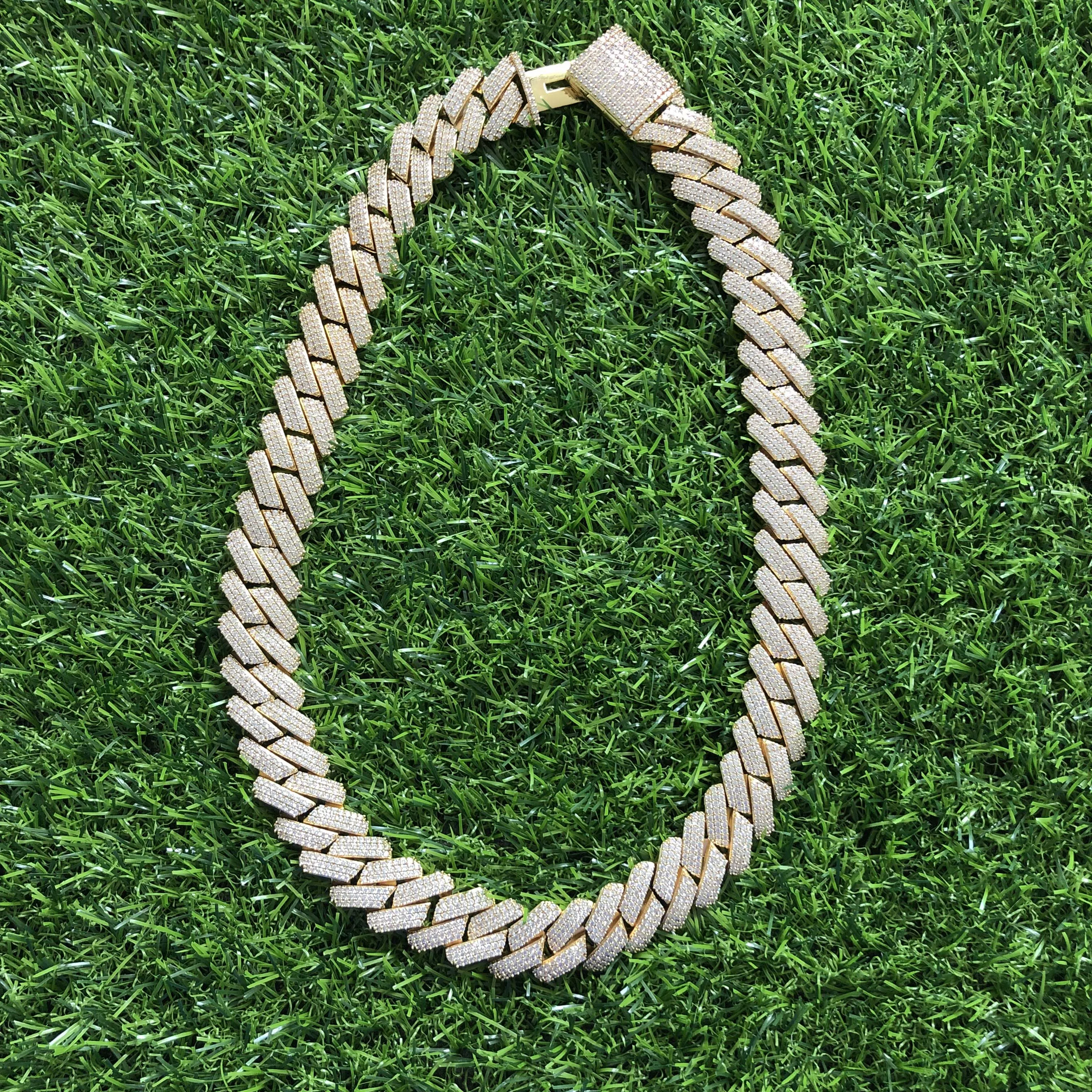 19mm Voll Iced Out Schwere kubanische Ketten Halskette Prong Einstellung Halskette1_voghion.com