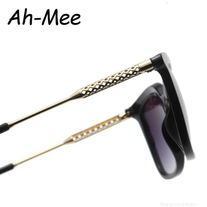 Classic Square Sunglasses For Women And Men With Alloy Frame_voghion.com