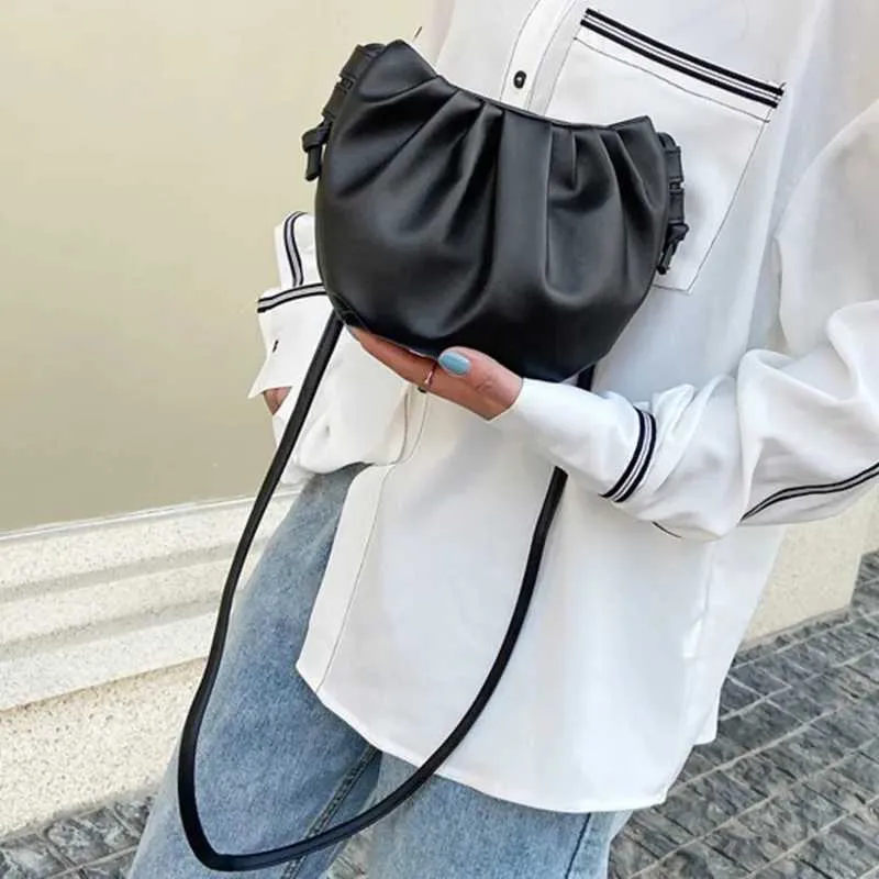 Premium Women's Messenger Crossbody Cloud Bag Niche Style_voghion.com