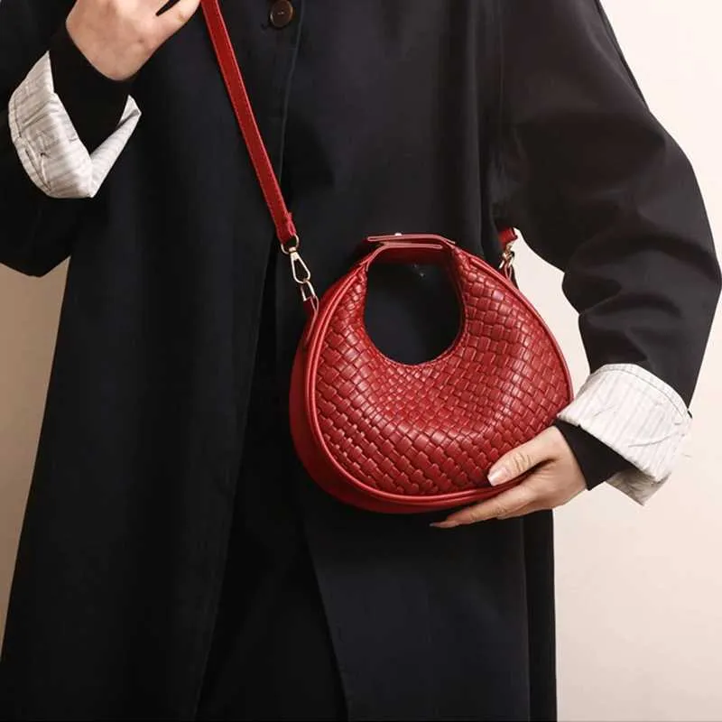 Borsa a tracolla da donna di alta qualità, nuova moda, design di nicchia, stile semplice, borsa a tracolla intrecciata da donna Ba241106_voghion.com