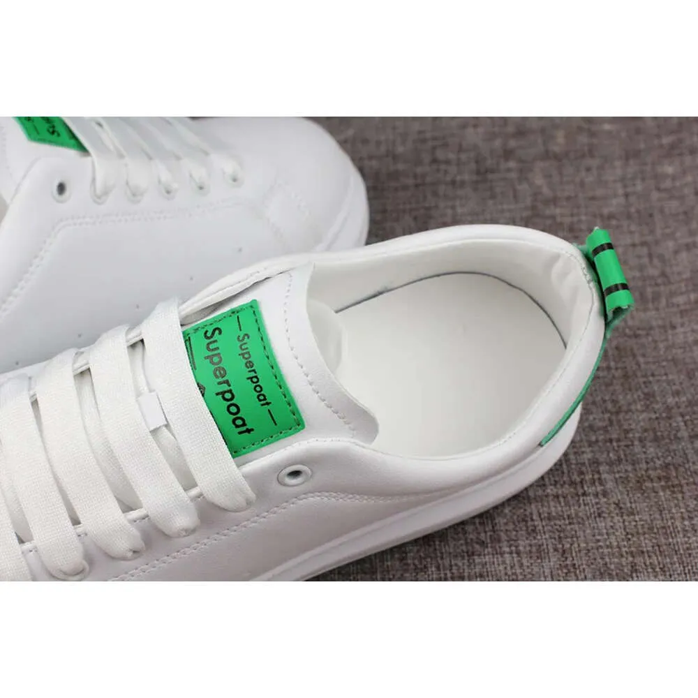 Scarpe da passeggio/tennis comode, casual e con suola spessa, da uomo e da donna, bianche e sportive_voghion.com