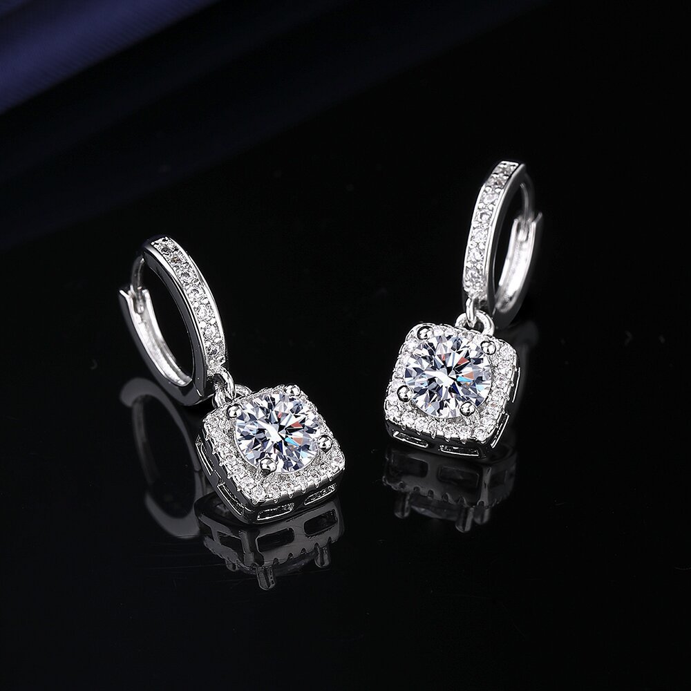 Live streaming hot selling fashion trendy princess square bag, one carat  Mosang stone silver women's zircon_voghion.com