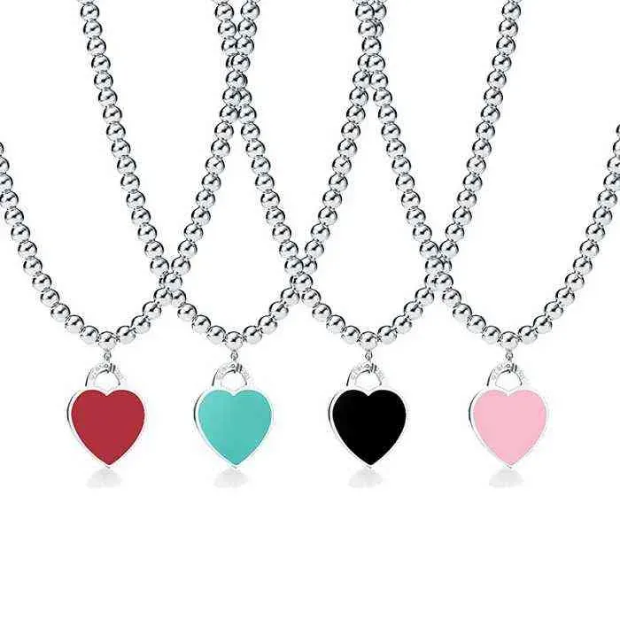 Collane per donna Gioielli Tiffanys neri Collana a forma di cuore in smalto colorato Collana all'ingrosso gioielli ciondolo 8ed_voghion.com