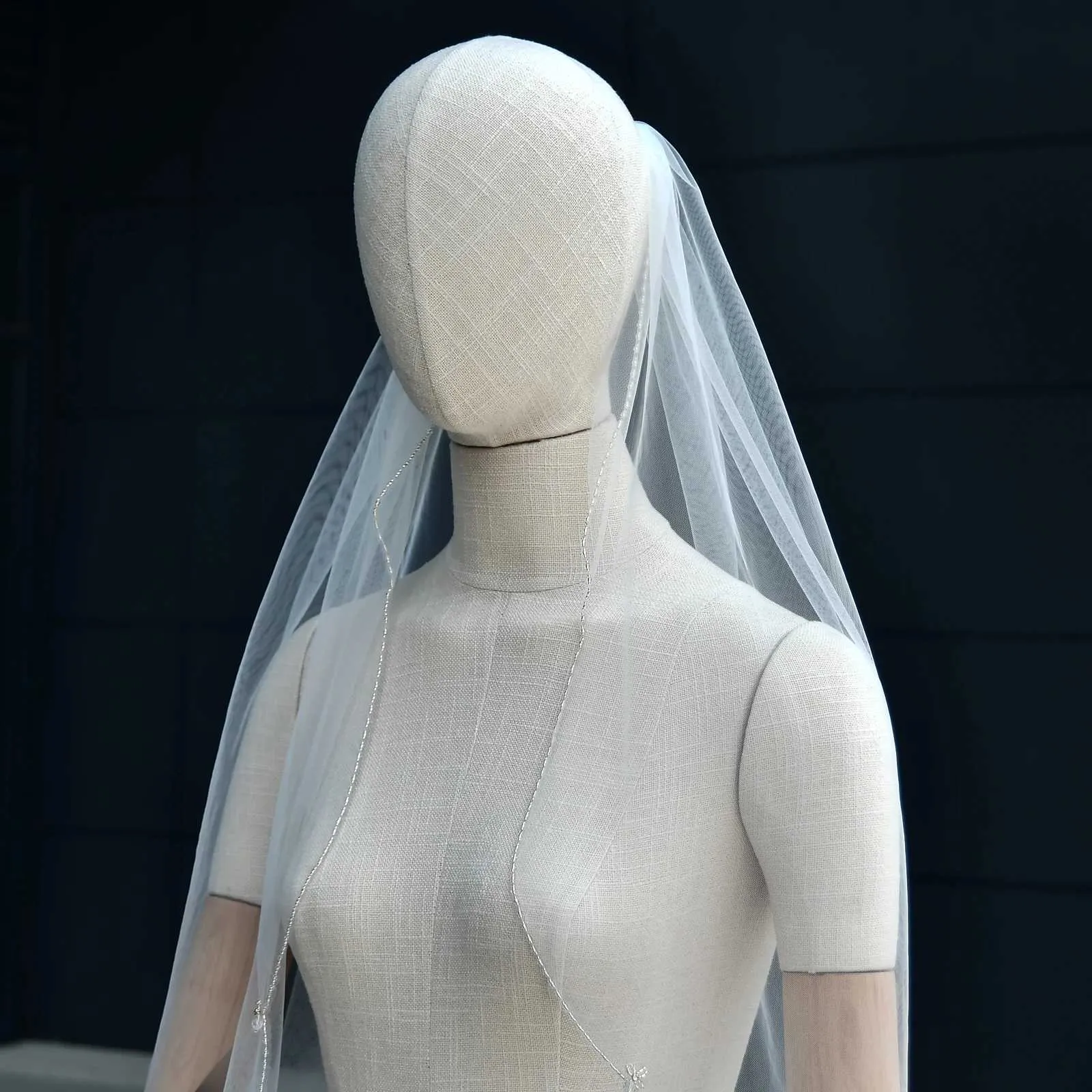 Hair Jewelry V118 1T Pearls Bridal Fingertip Scalloped Edge Rhinestones Crystal Wedding Veil With Comb Short Elegant_voghion.com