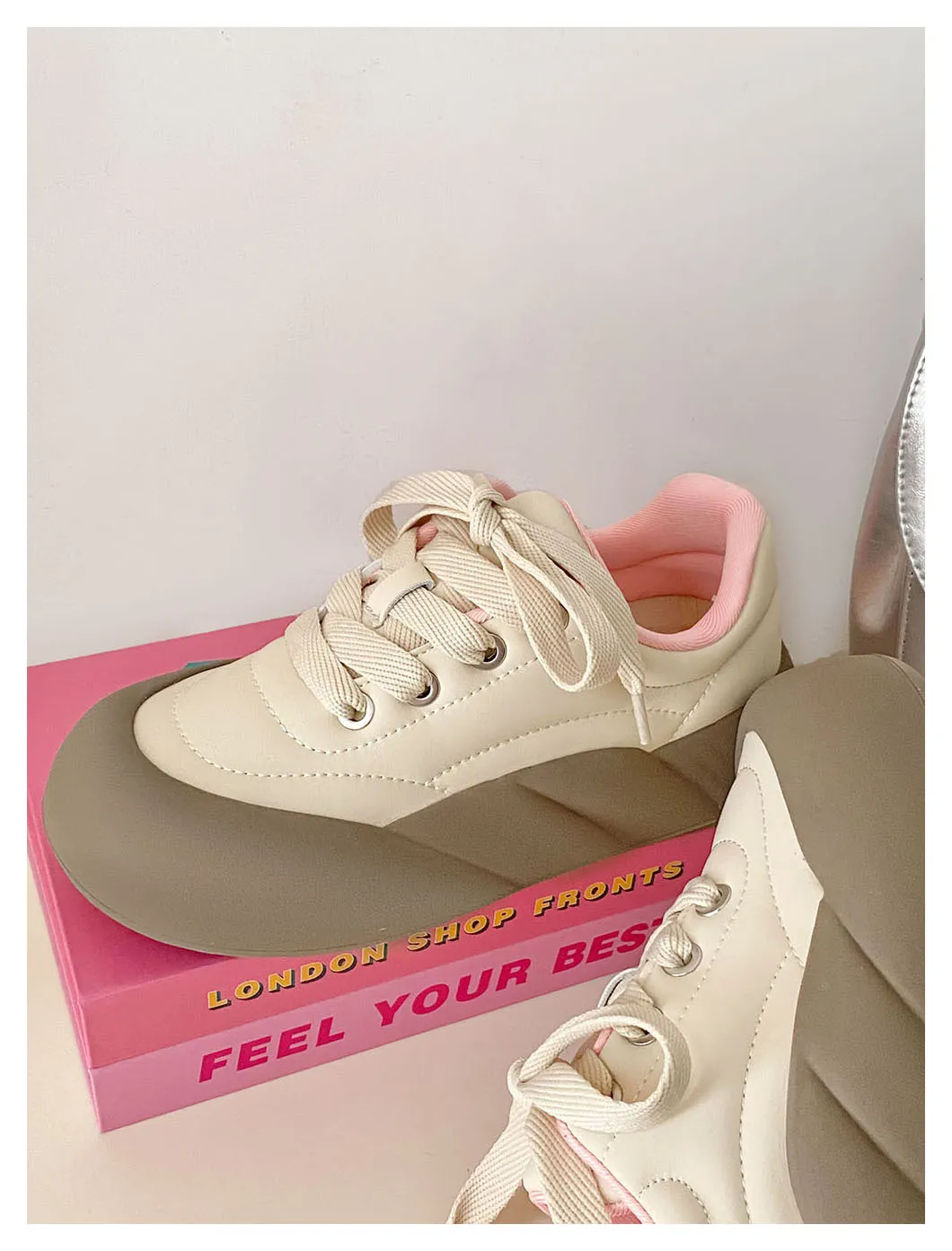 Comfortable Breathable Mesh Running Shoes With Thick Sole Platform_voghion.com
