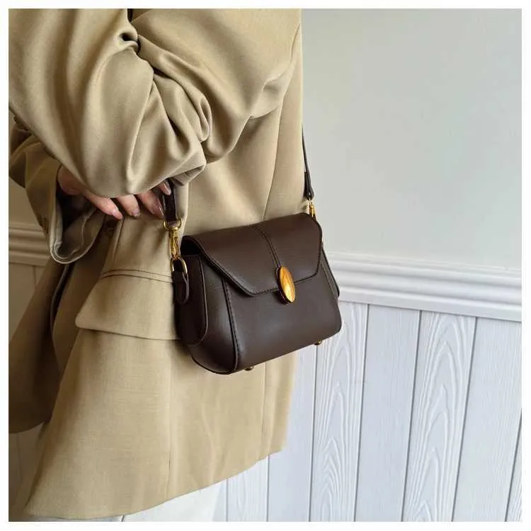 Strukturierte Pu Umhängetasche Patch Wildleder Klappe Eimer Taschen Weibliche Vielseitige Retro Messenger Pack Dame Große Kapazität_voghion.com
