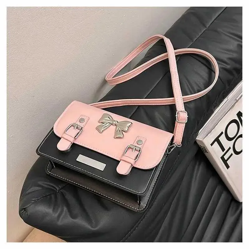 Kleine quadratische Tasche für Damen 2024 Neue Frühjahrs-/Sommermode süße Mädchenschleife personalisierte Pendel-Einzelschulter-Umhängetasche_voghion.com