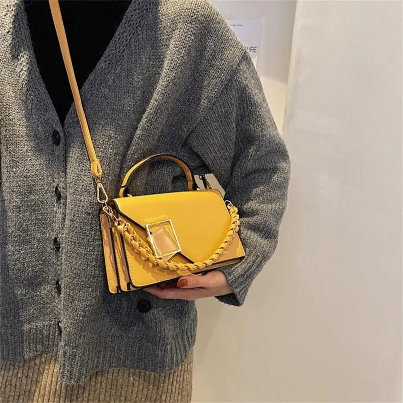 Designer Small Square Shoulder Bag With Chain Strap For Women_voghion.com