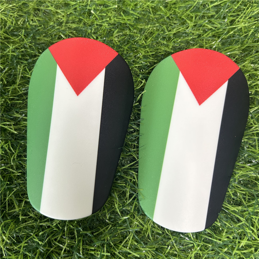 Palestine Flag Mini Shin Guards - Small Football Protective Gear For Training & Matches (8x5cm, 10x6cm, 12x8cm)​