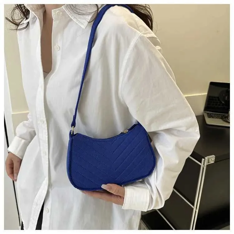 Mini borsa a tracolla da donna alla moda in feltro, design di alta qualità, borsa da ascella, bellissimo portafoglio, borsa a sella a mezzaluna 2024_voghion.com
