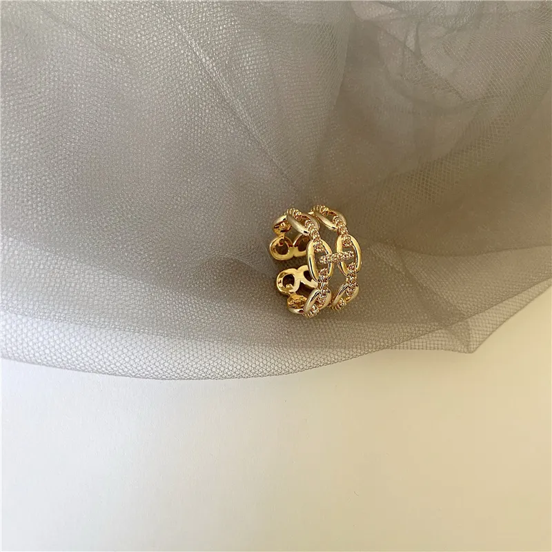 Pendant Necklaces Fashion Gold Color Metal Pig Nose Ring Simple Opening Geometric Hollow Heart Year Rings For Women_voghion.com