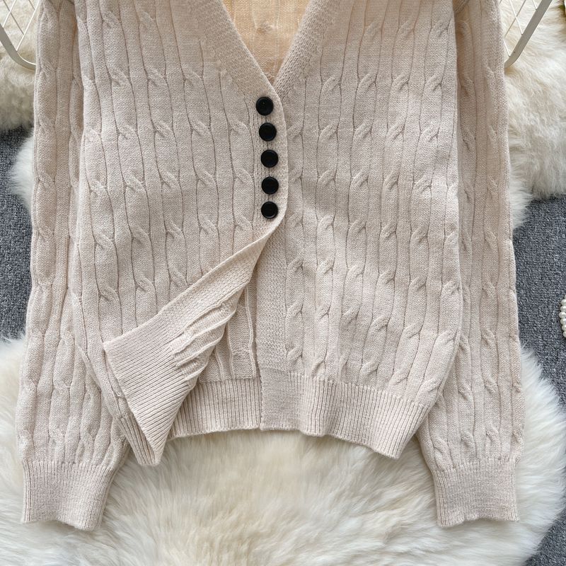 Ubrania damskie Retro leniwy styl dzianinowy kardigan kobiety jesień zima dekolt w serek miękki i luźny design niszowy temperament_voghion.com