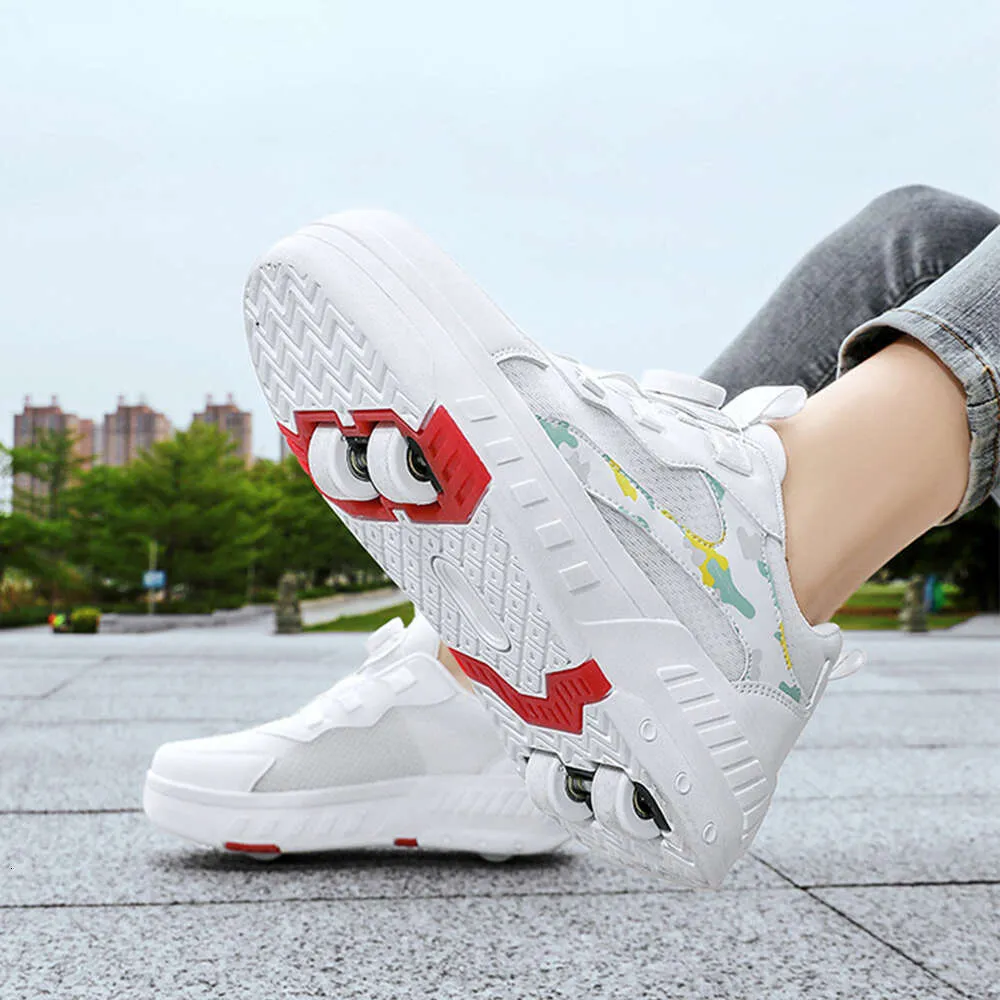 Kids Roller Skate Shoes Boys Girls Fashion Casual Runaway 4 Wheels Deformation Sneakers Adults Teenagers Children_voghion.com