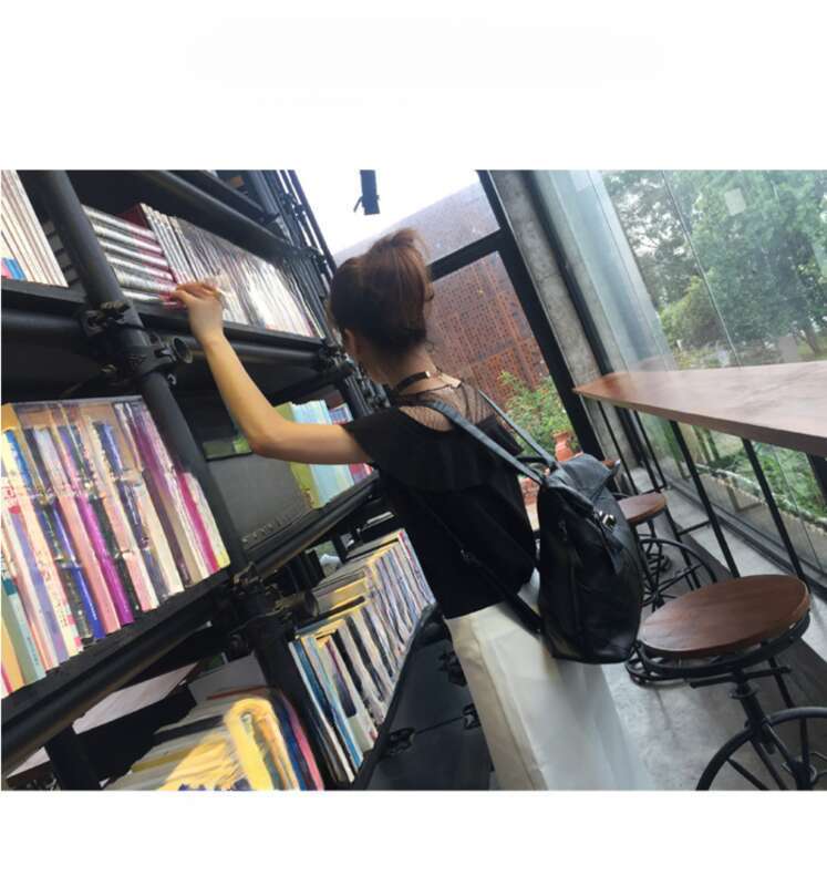 2025 New Fashion Women Korean Multifunctional Lock Backpack Travel Bag_voghion.com