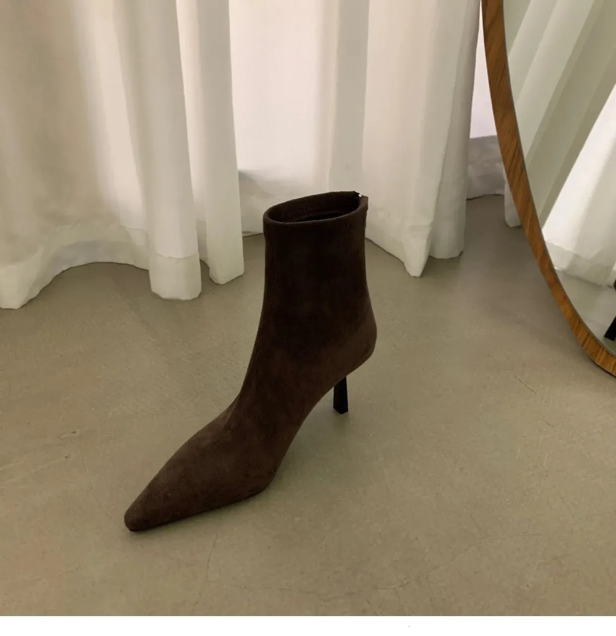 Winter womens mid-heel suede Womens with veet pointed ankle boots fashion boot high heel shoes 240629_voghion.com