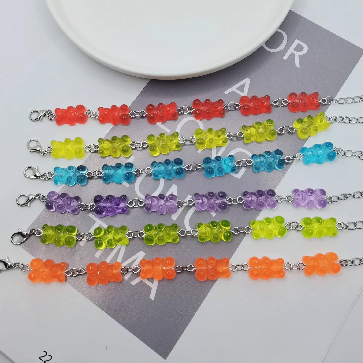 Pulseras de eslabones con bonitos ositos de goma, cadena de acero inoxidable, colgantes, dijes para mujeres, hombres, muñecas, tobillos, joyería para niñas._voghion.com