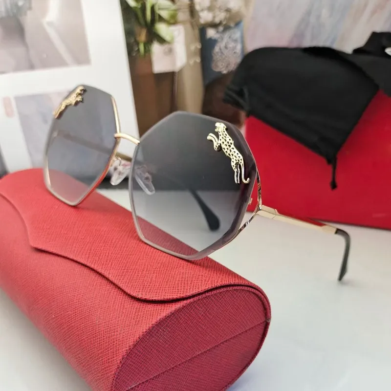 Designer fashion Versatile Classic style Outdoor Mens Polarized Beach glasses Womens eyewear suncloud sunglasses_voghion.com
